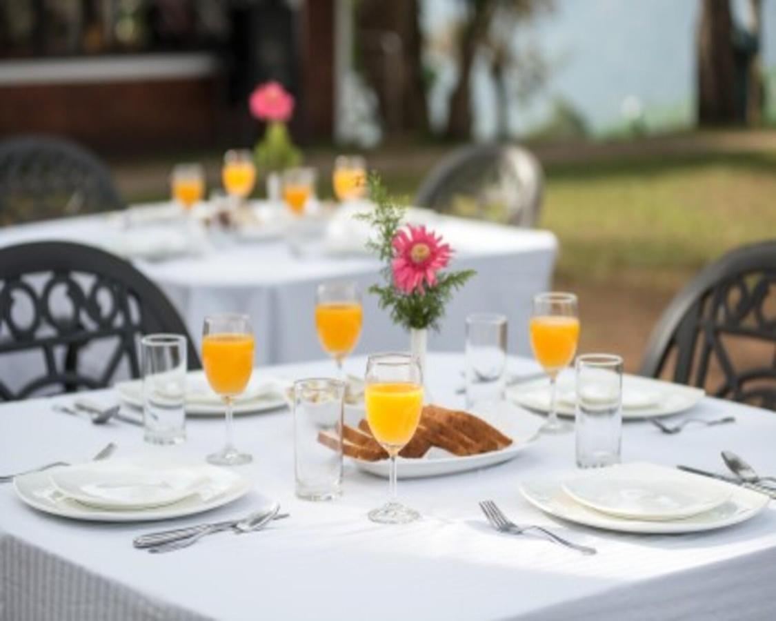 The Porcupine Castle Resort Madikeri Buitenkant foto