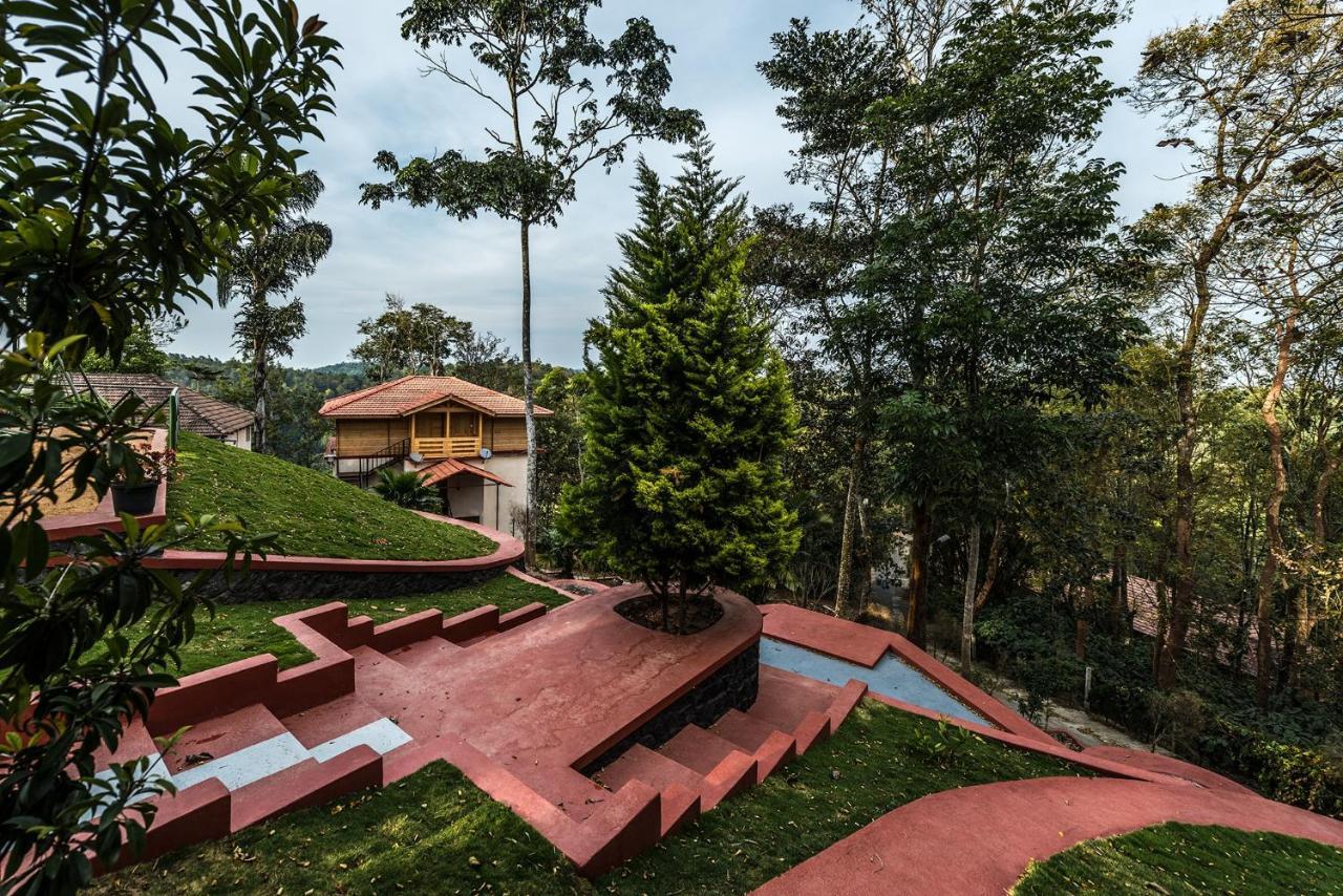 The Porcupine Castle Resort Madikeri Buitenkant foto
