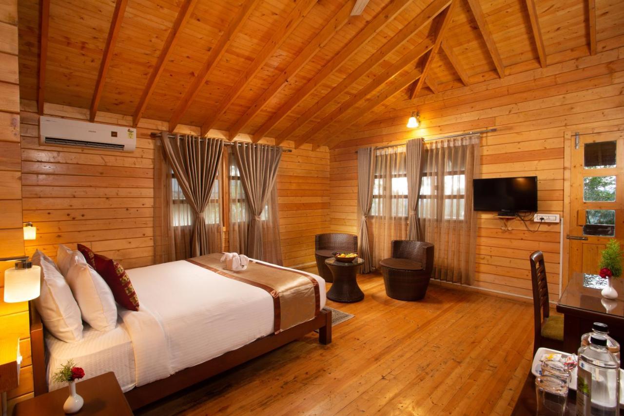 The Porcupine Castle Resort Madikeri Buitenkant foto