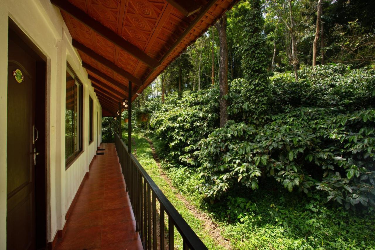 The Porcupine Castle Resort Madikeri Buitenkant foto